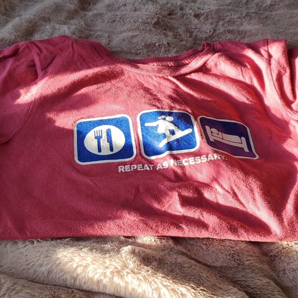 Cute Burton snowboard top🏂